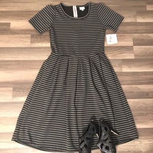 NWT LULAROE LLR Amelia Dress Size Large